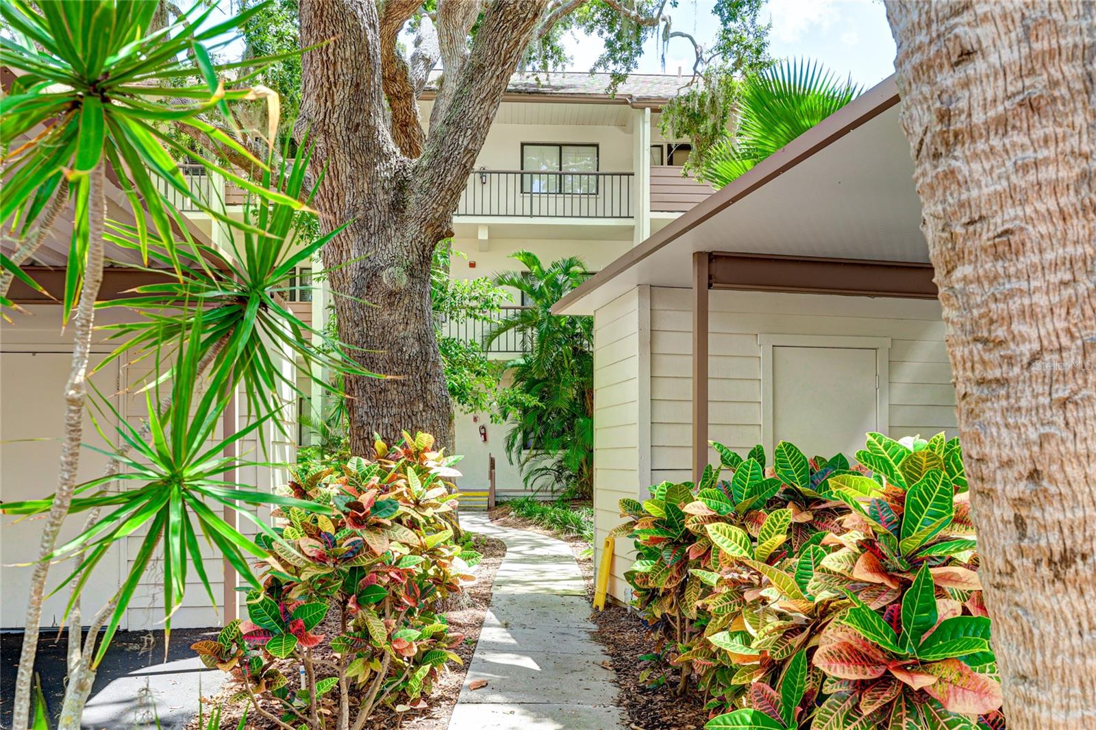 1176 BIRD BAY WAY #207, VENICE, FL, 34285