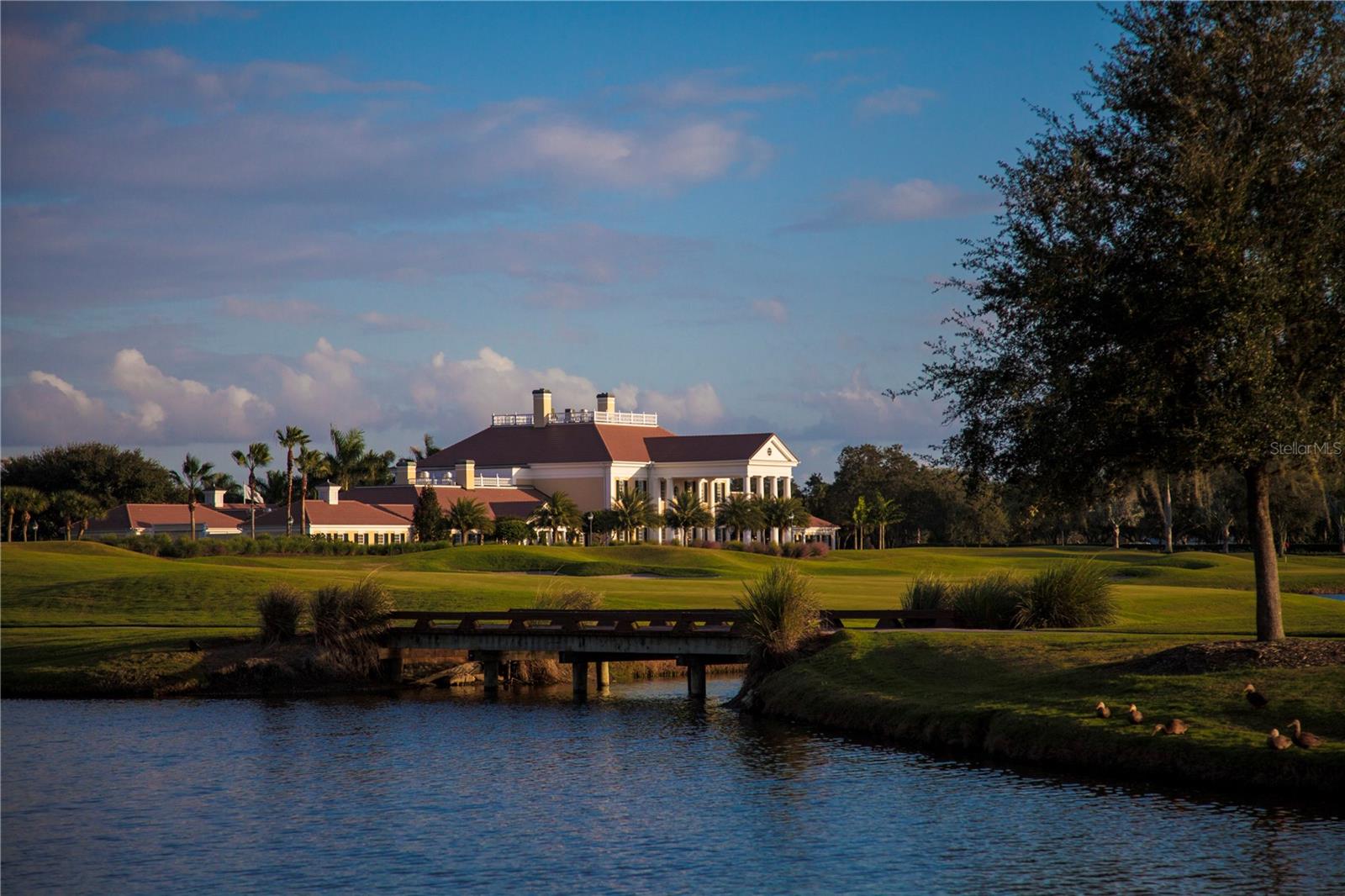 360 N POINT RD, OSPREY, FL, 34229
