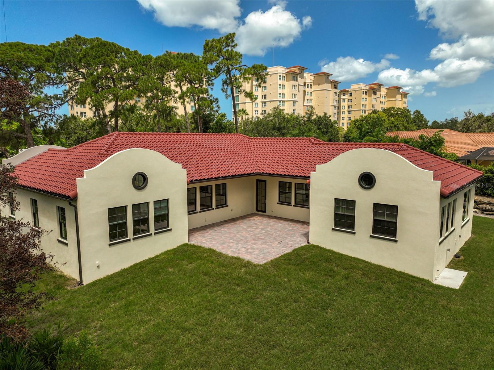 360 N POINT RD, OSPREY, FL, 34229