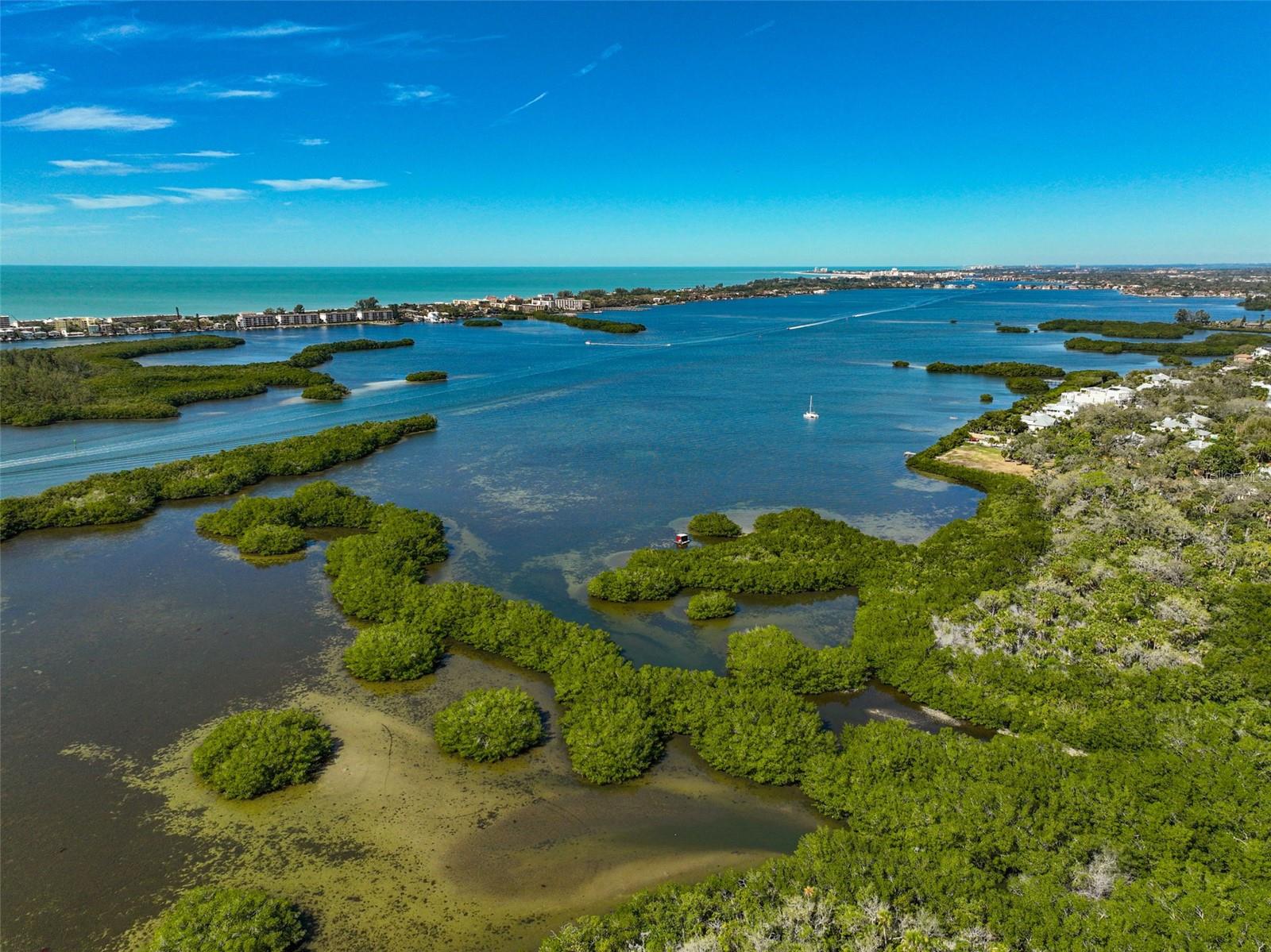 360 N POINT RD, OSPREY, FL, 34229