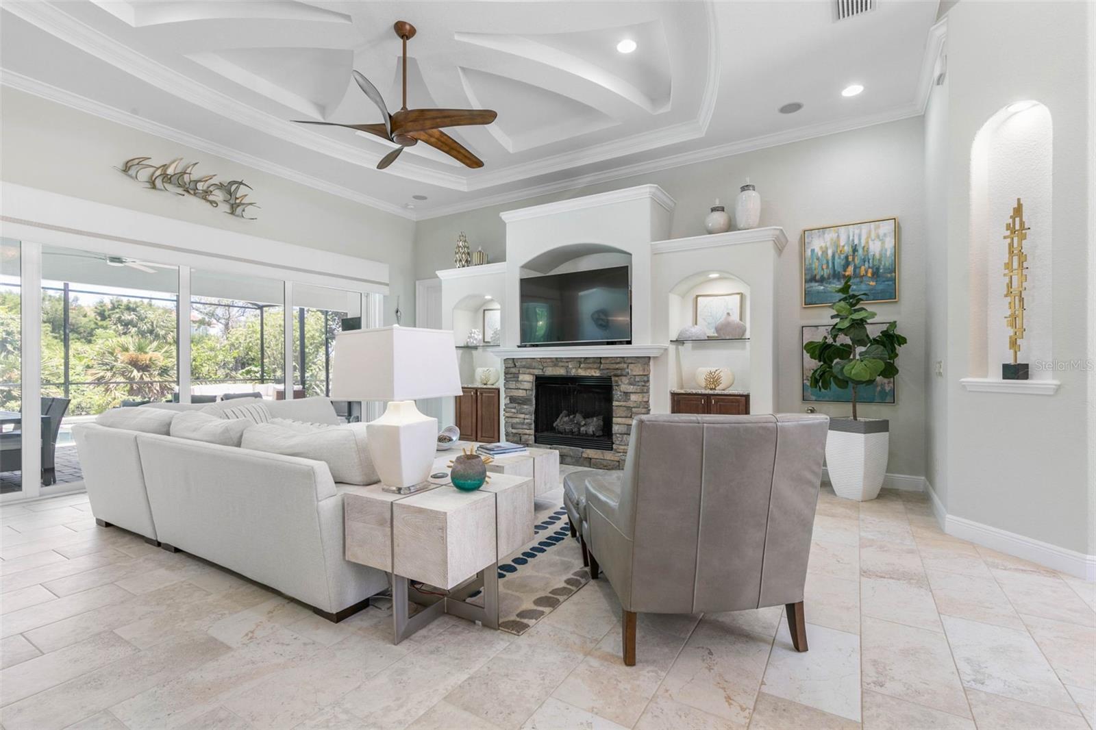 16 HAMMOCK BEACH PKWY, PALM COAST, FL, 32137