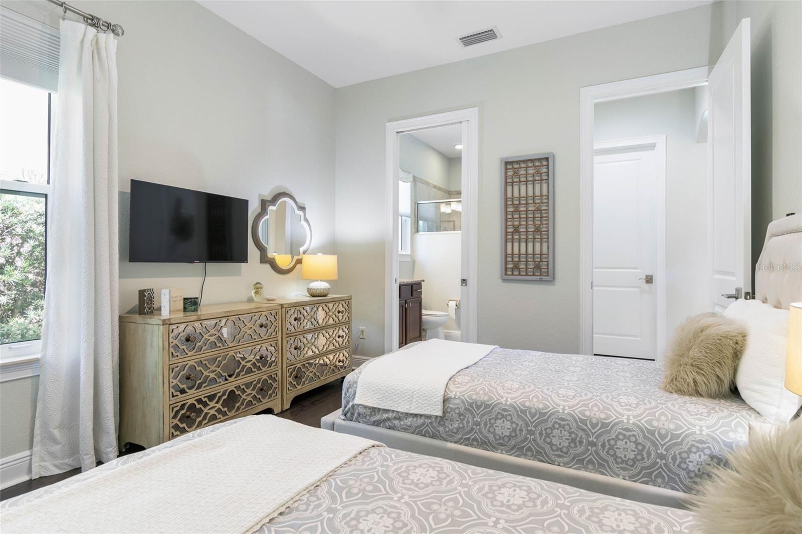 16 HAMMOCK BEACH PKWY, PALM COAST, FL, 32137