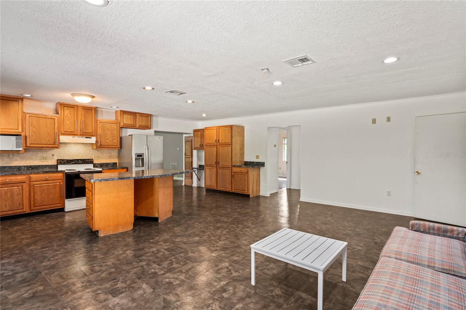 13600 PONCE DE LEON BLVD, BROOKSVILLE, FL, 34601