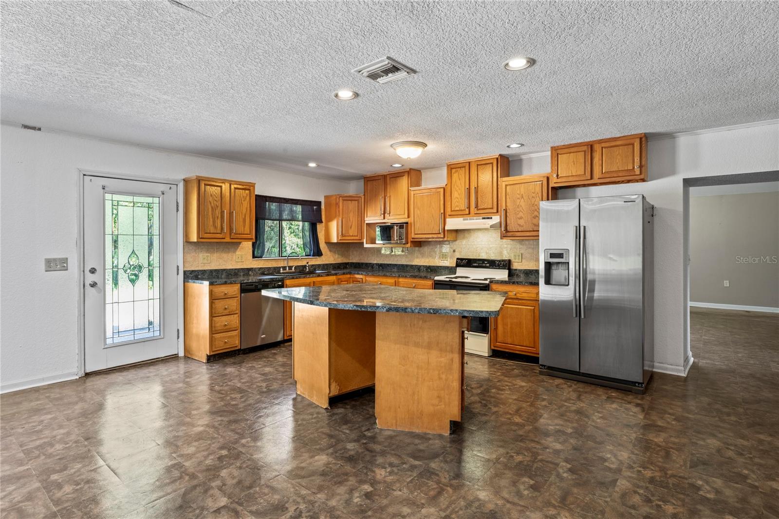 13600 PONCE DE LEON BLVD, BROOKSVILLE, FL, 34601