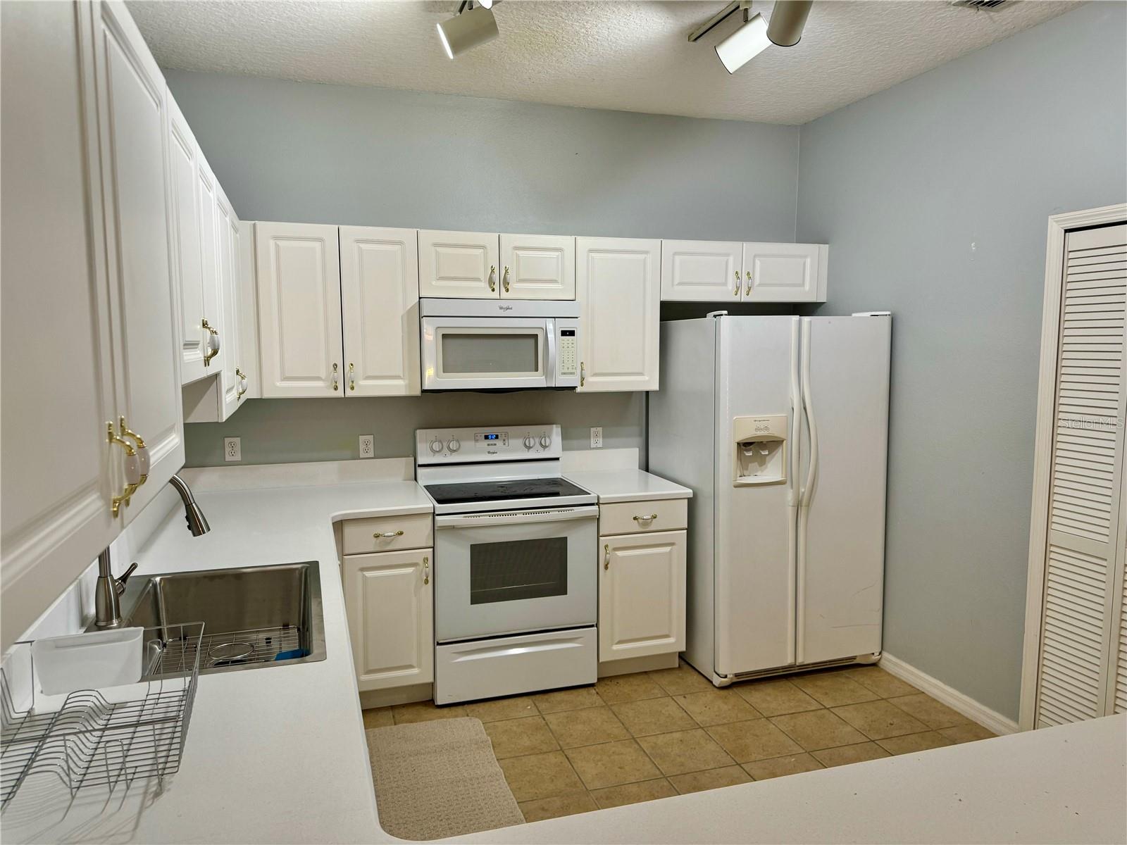 3145 SUN LAKE CT #B, KISSIMMEE, FL, 34747