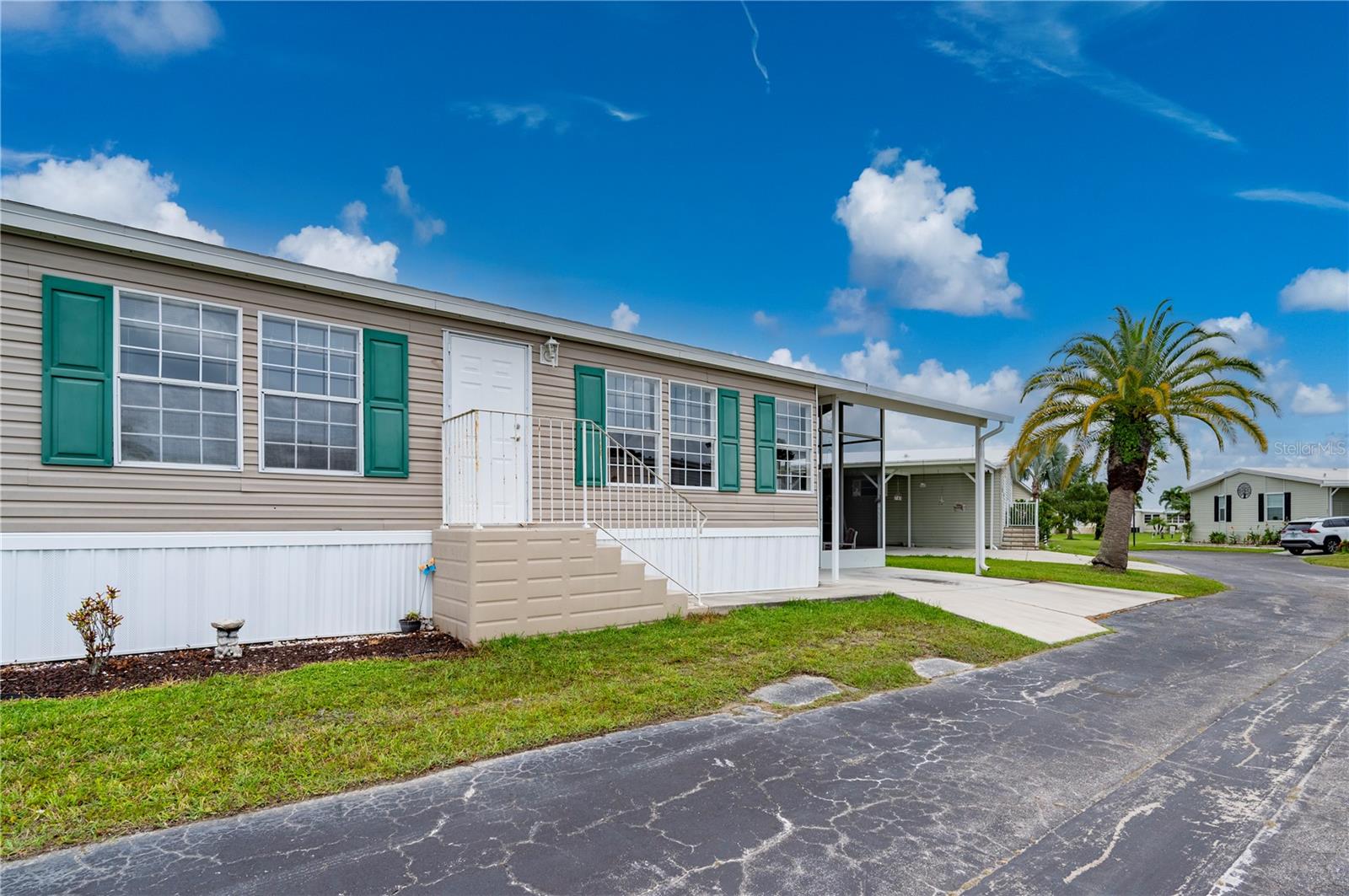 1000 KINGS HWY #103, PORT CHARLOTTE, FL, 33980