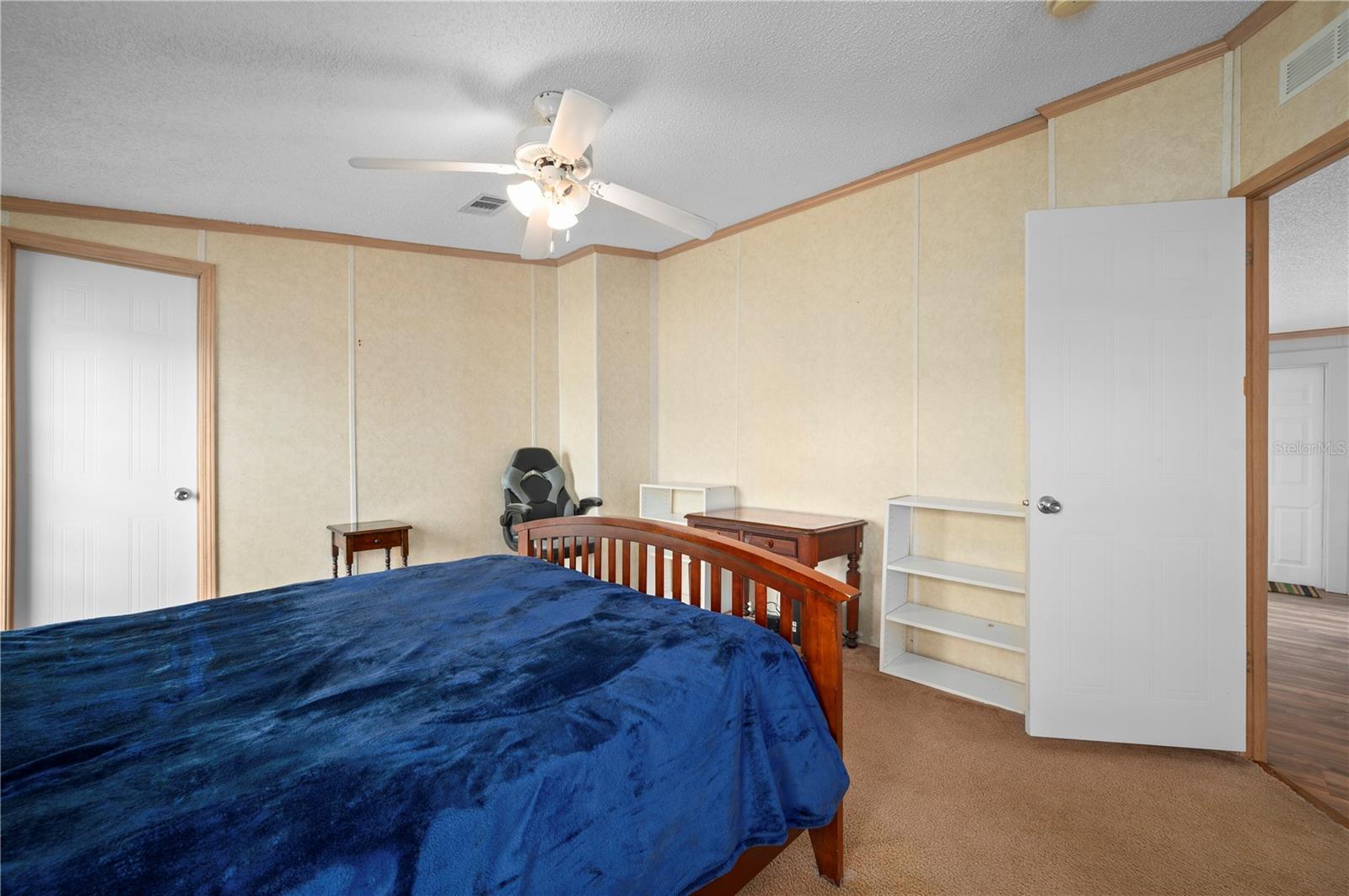 1000 KINGS HWY #103, PORT CHARLOTTE, FL, 33980