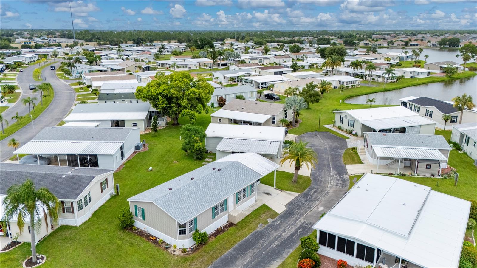 1000 KINGS HWY #103, PORT CHARLOTTE, FL, 33980