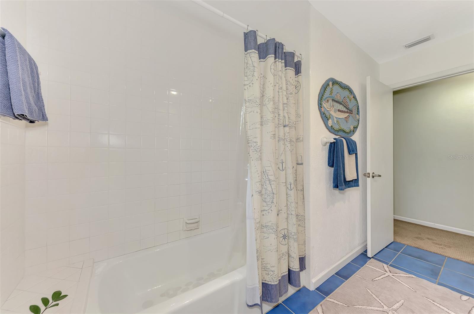 42 WATERFORD DR, ENGLEWOOD, FL, 34223