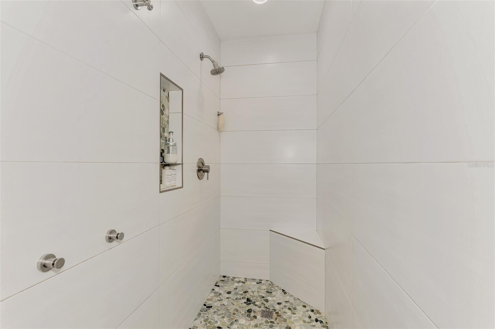 42 WATERFORD DR, ENGLEWOOD, FL, 34223