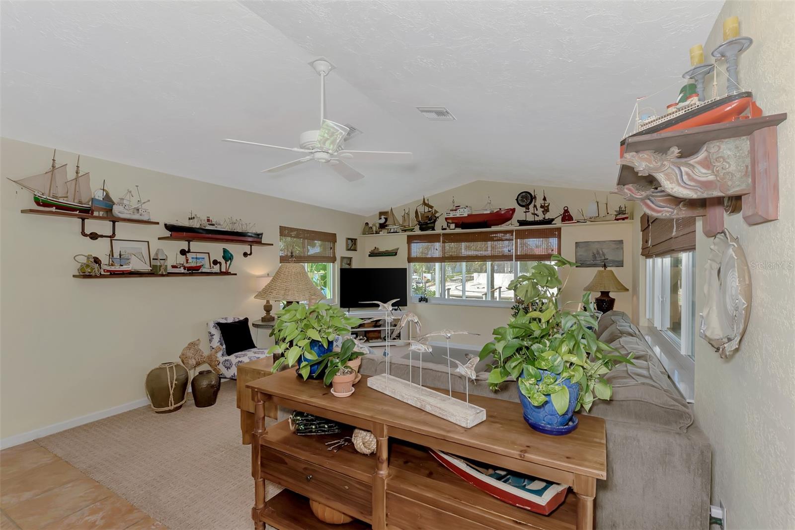 42 WATERFORD DR, ENGLEWOOD, FL, 34223