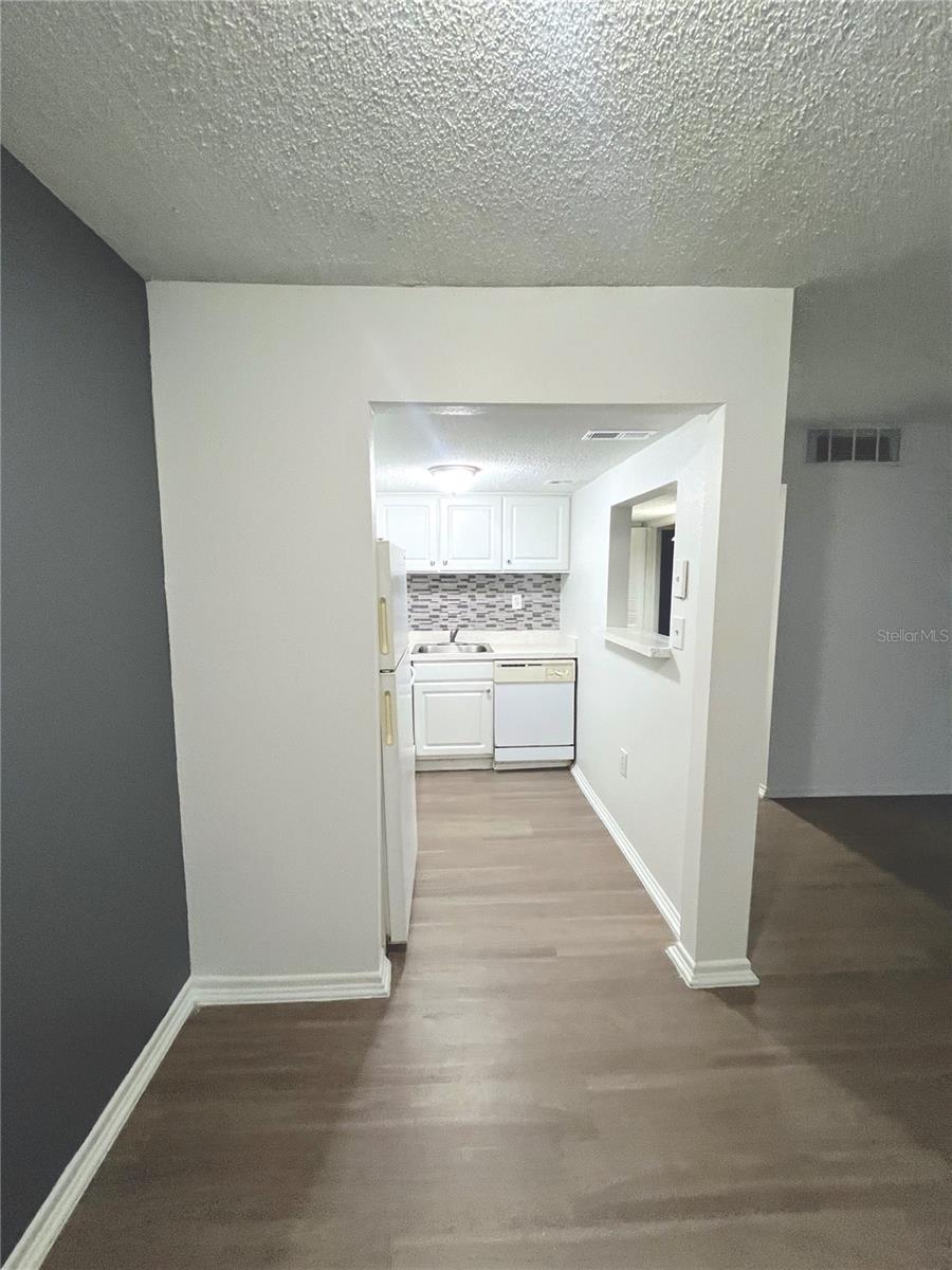 2557 N ALAFAYA TRL #111, ORLANDO, FL, 32826