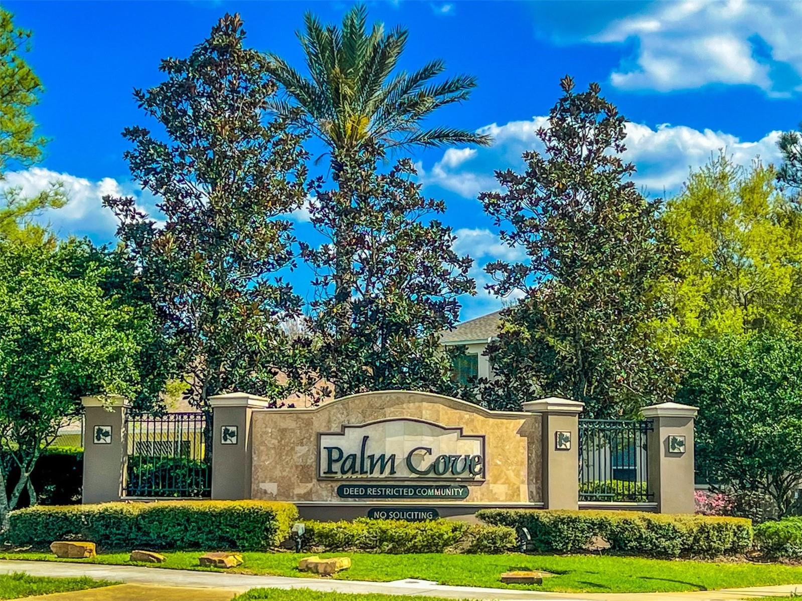 7830 MARINERS HARBOUR DR, WESLEY CHAPEL, FL, 33545