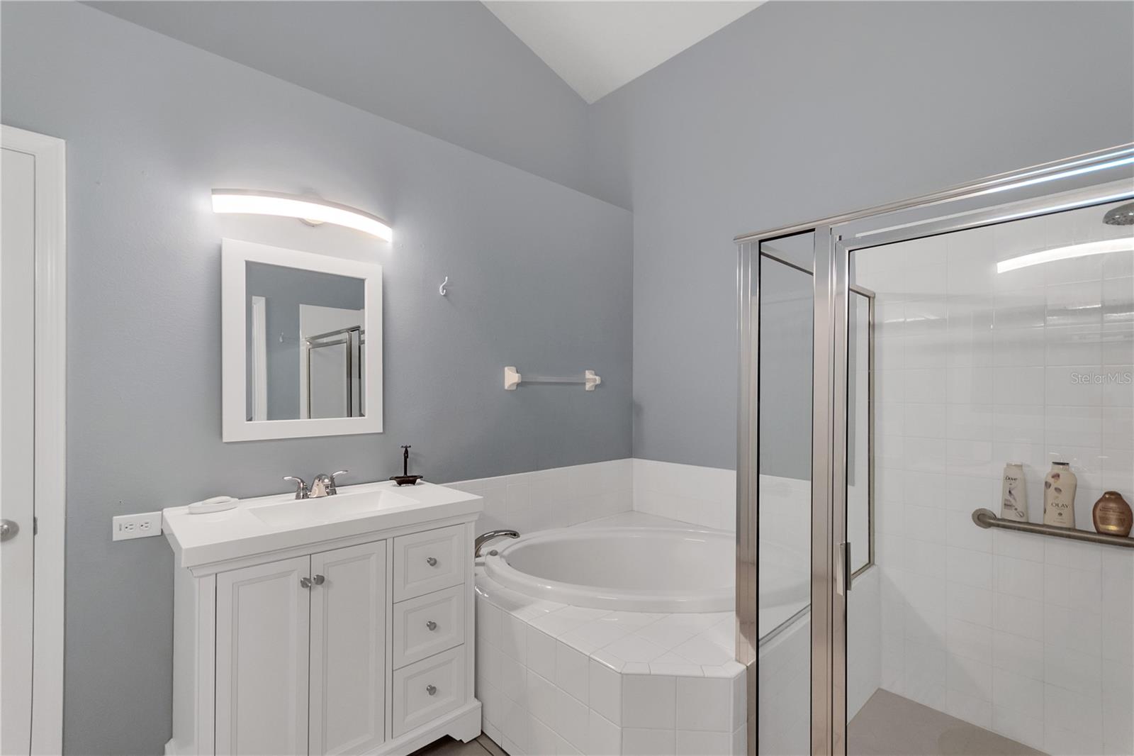 7830 MARINERS HARBOUR DR, WESLEY CHAPEL, FL, 33545