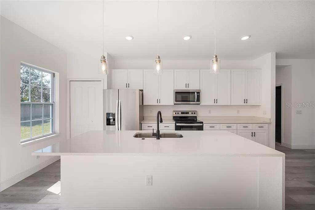 17060 SW 25TH TERRACE RD, OCALA, FL, 34473