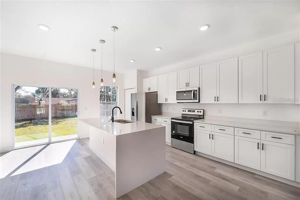 17060 SW 25TH TERRACE RD, OCALA, FL, 34473