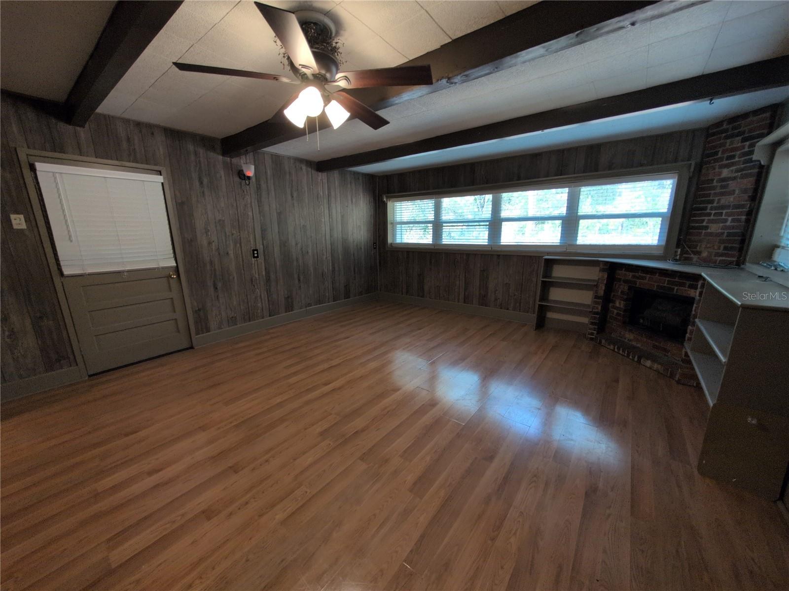 1105 NE 45 PL, OCALA, FL, 34479