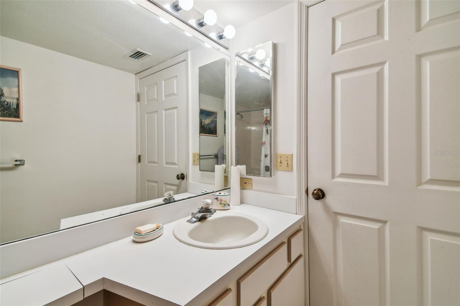 2210 UTOPIAN DR E #206, CLEARWATER, FL, 33763