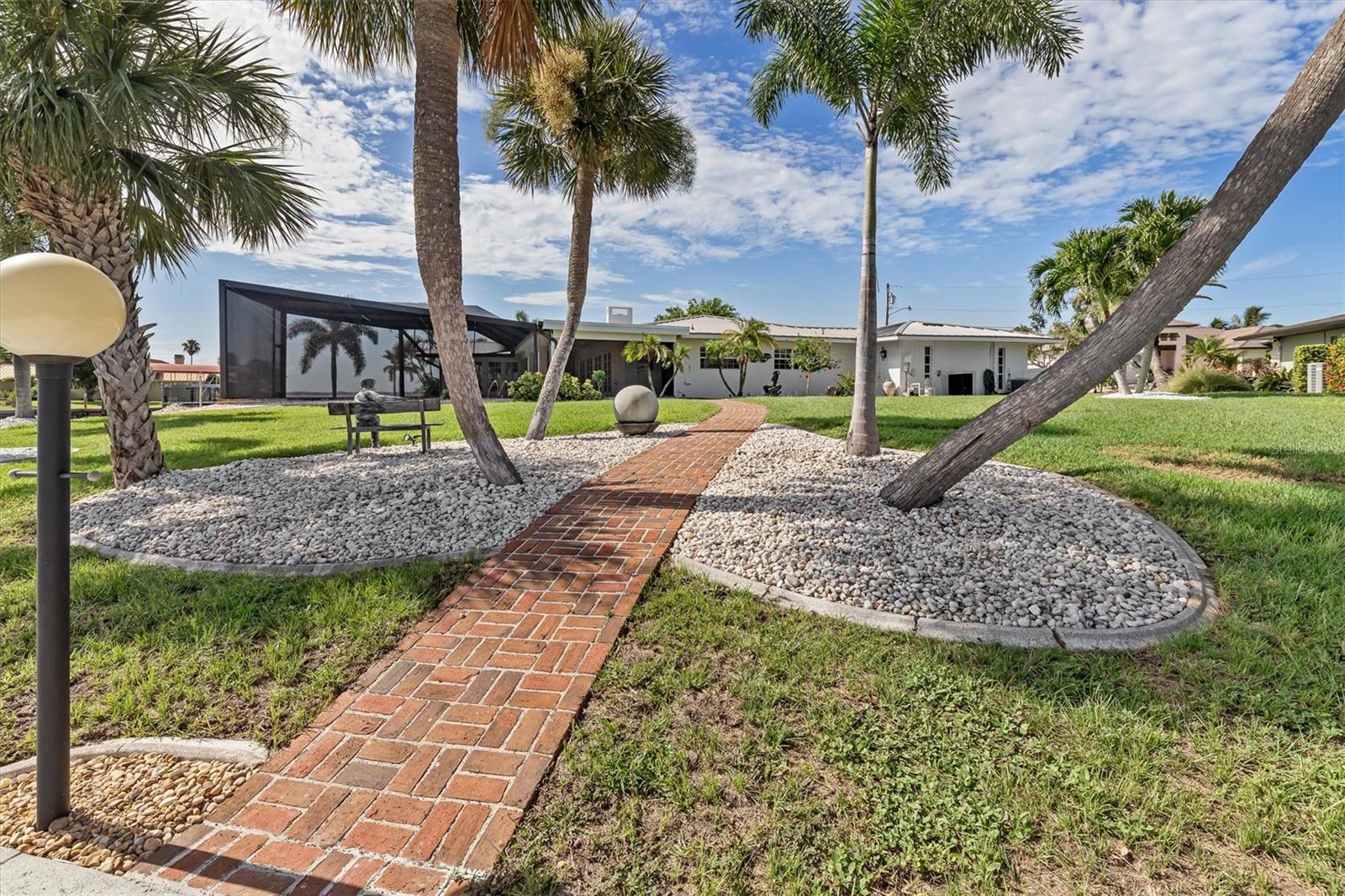 374 SEVERIN RD SE, PORT CHARLOTTE, FL, 33952