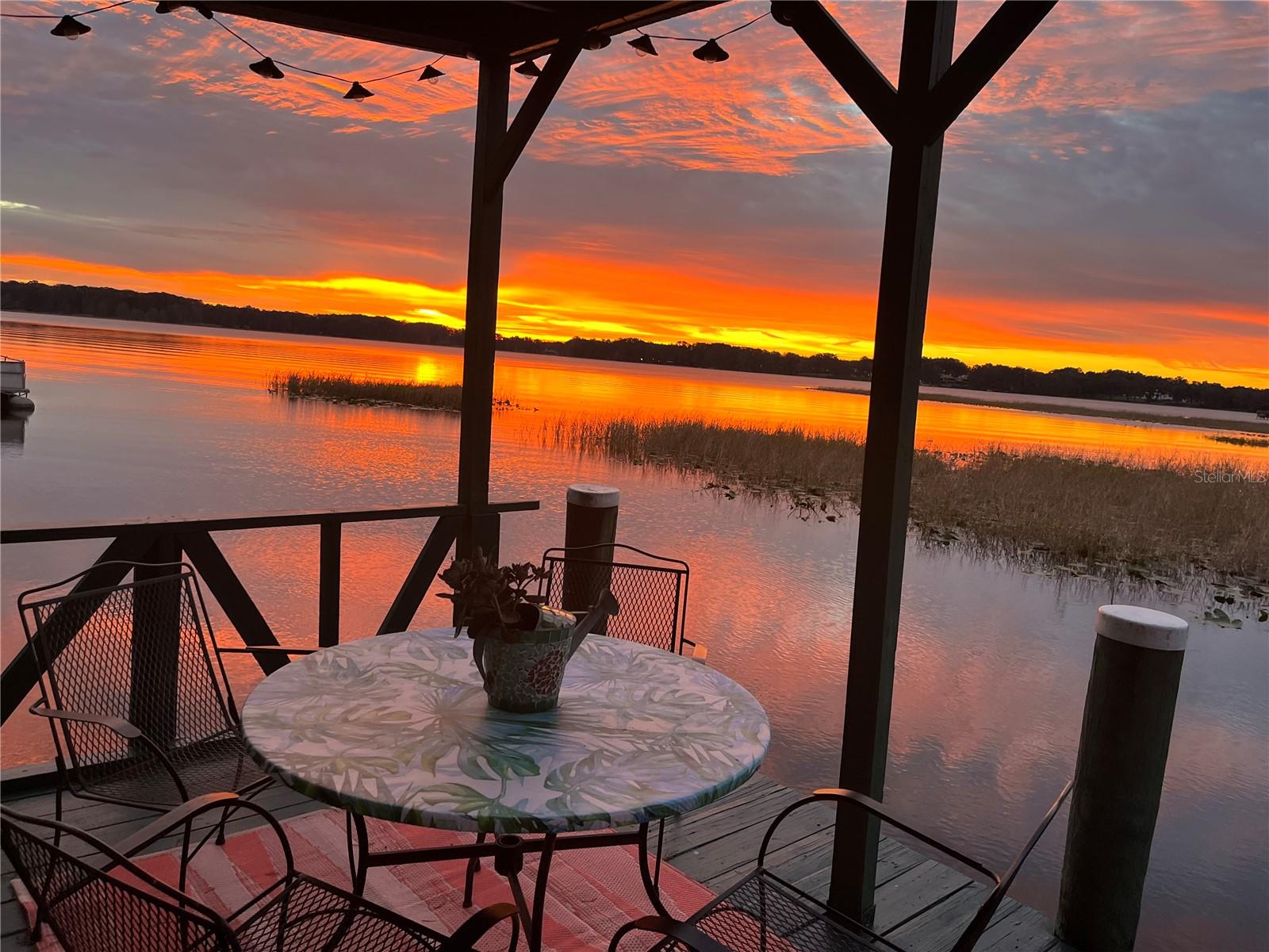 401 HUNTING LODGE DR, INVERNESS, FL, 34453