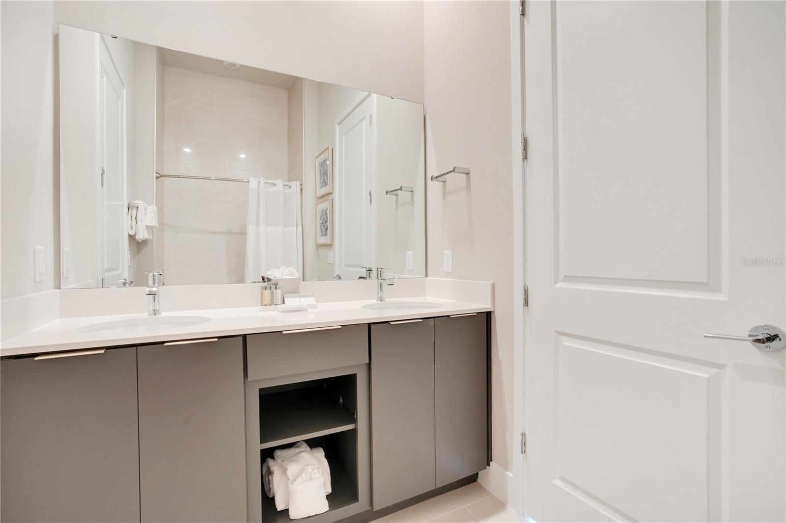 7760 SANDY RIDGE DR #202, KISSIMMEE, FL, 34747