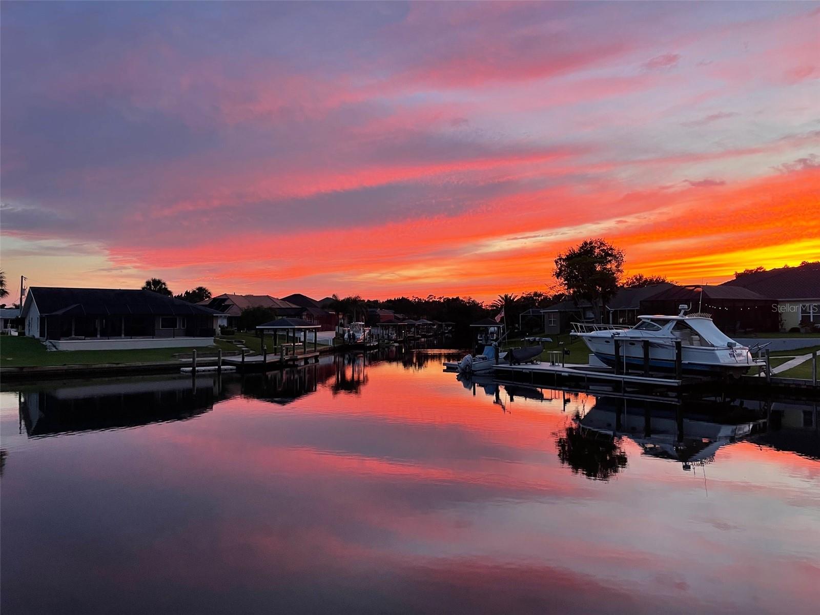 3 CREEK CT, PALM COAST, FL, 32137