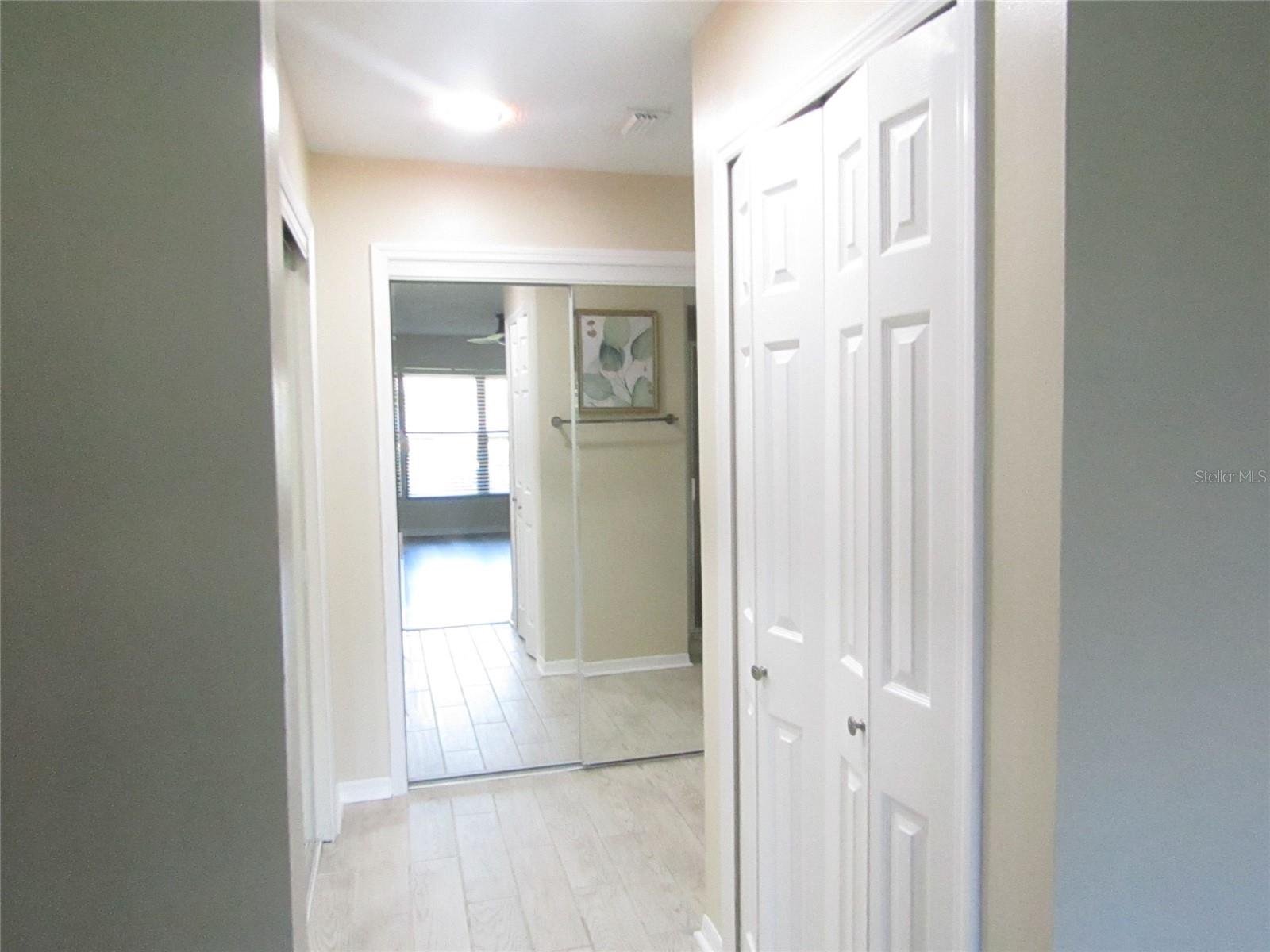 2501 LONIGAN PL, SUN CITY CENTER, FL, 33573