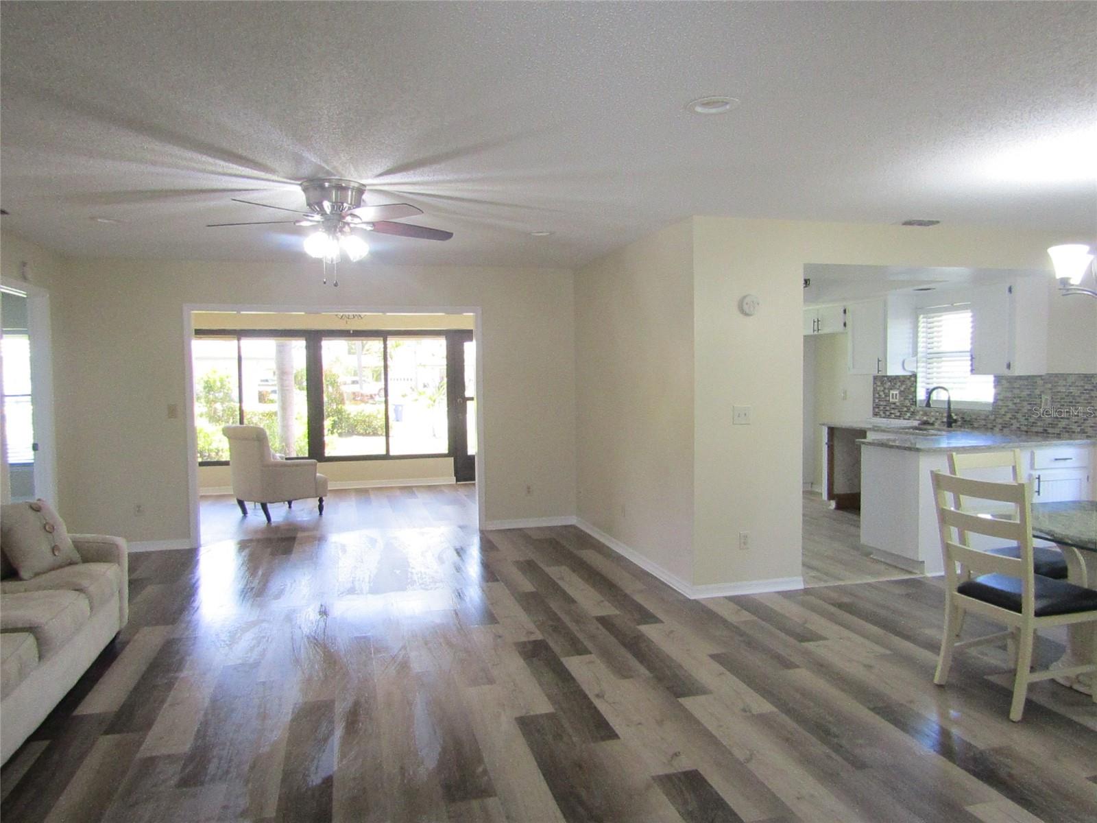 2501 LONIGAN PL, SUN CITY CENTER, FL, 33573