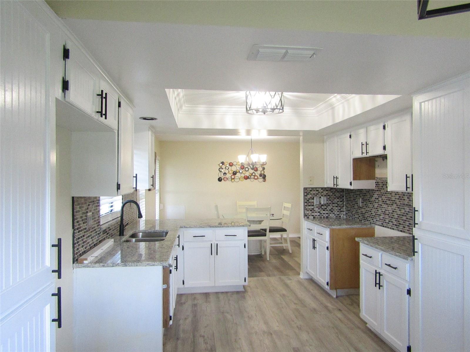 2501 LONIGAN PL, SUN CITY CENTER, FL, 33573