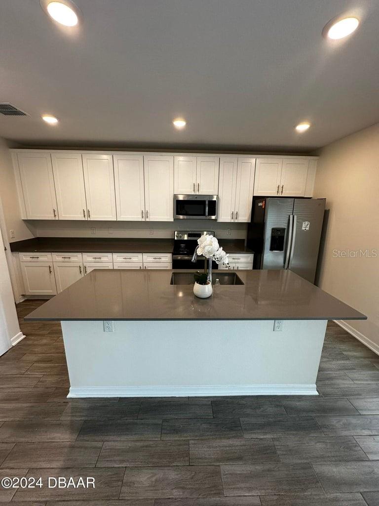 1145 SAND TRAP CT #1, DAYTONA BEACH, FL, 32124