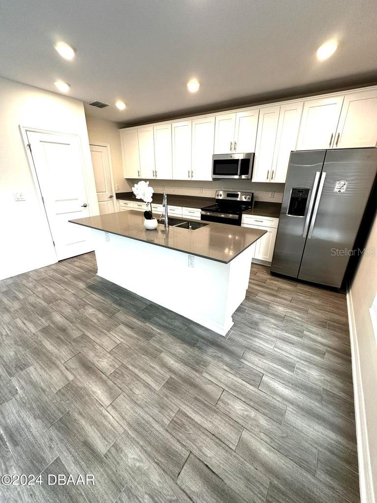 1145 SAND TRAP CT #1, DAYTONA BEACH, FL, 32124