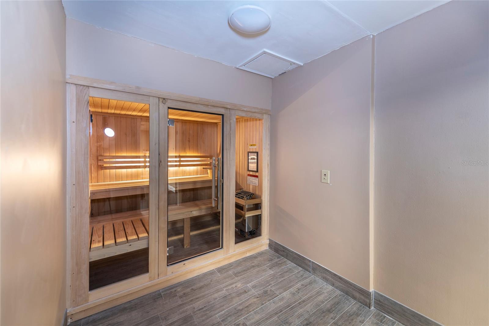 935 N HALIFAX AVE #907, DAYTONA BEACH, FL, 32118