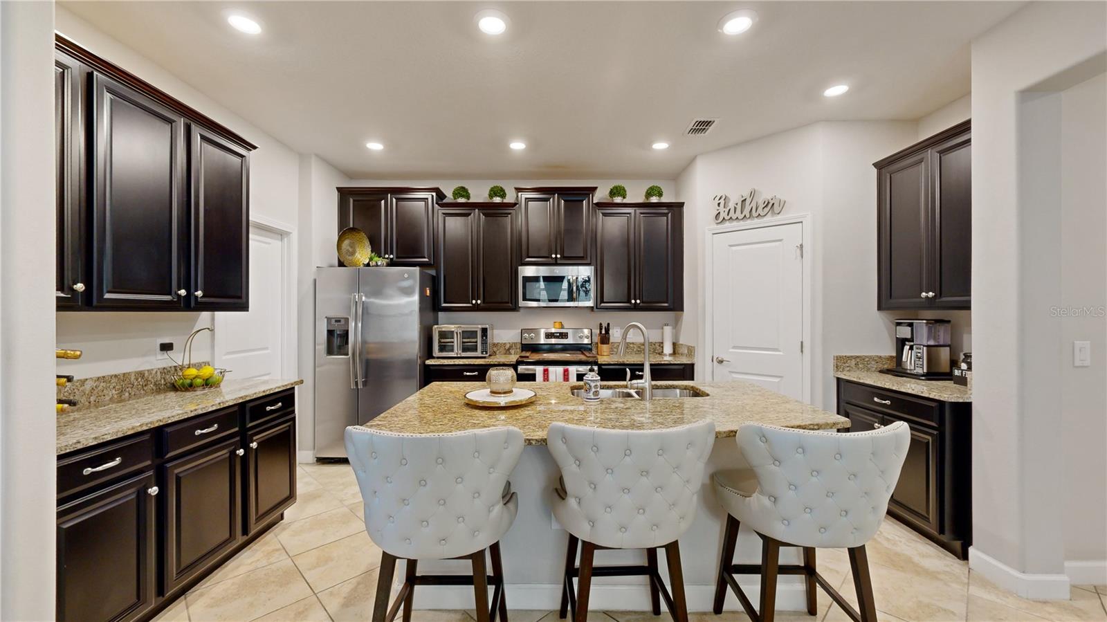 11875 SUNBURST MARBLE RD, RIVERVIEW, FL, 33579