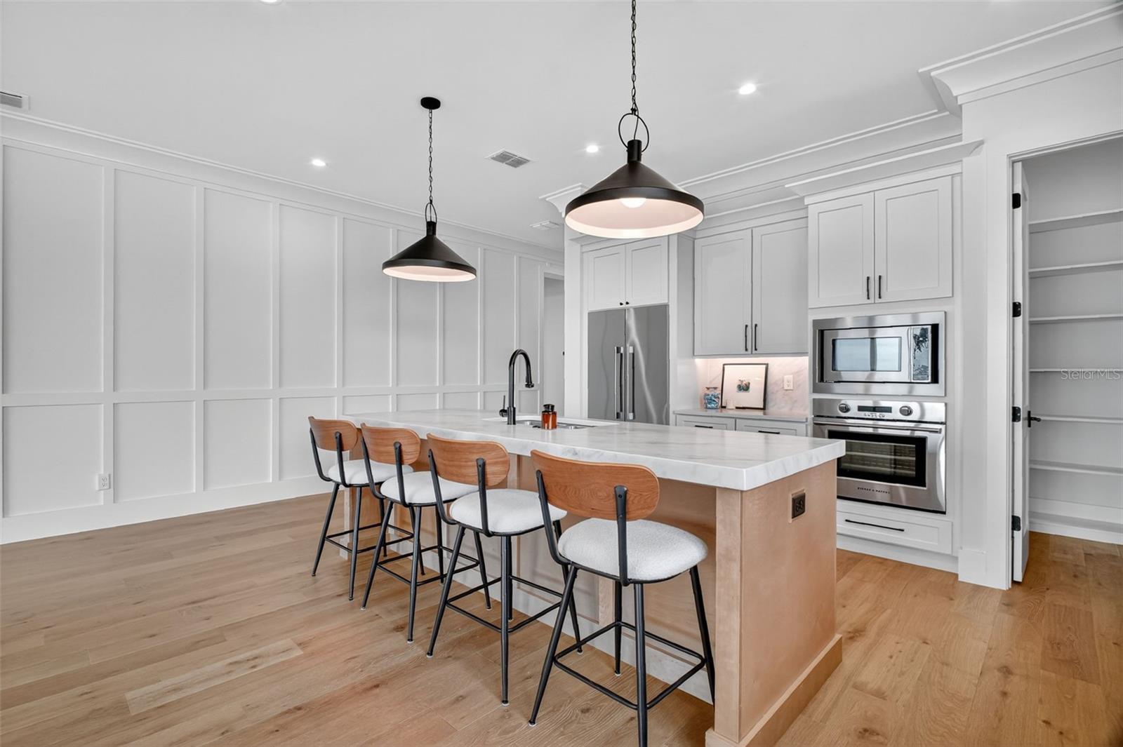 576 CASEY LOOP, MOUNT DORA, FL, 32757