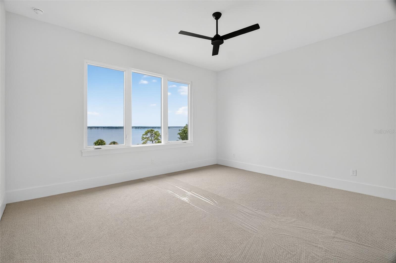 576 CASEY LOOP, MOUNT DORA, FL, 32757