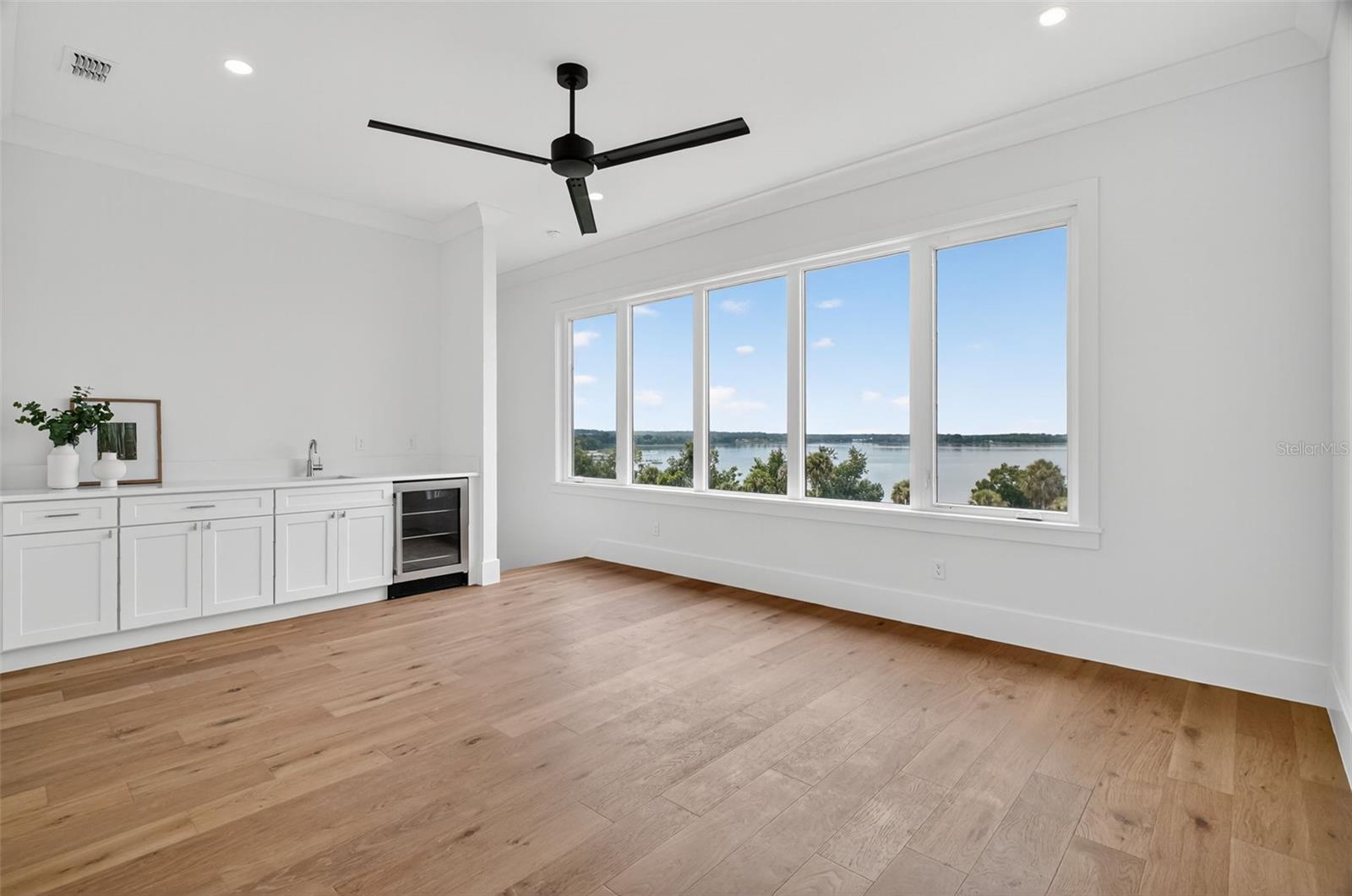 576 CASEY LOOP, MOUNT DORA, FL, 32757