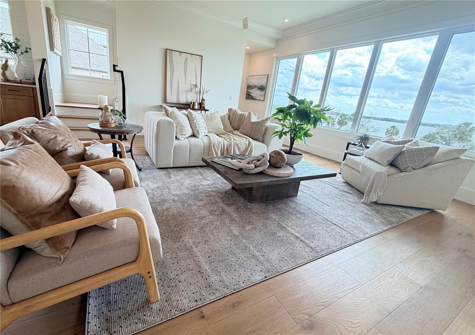 576 CASEY LOOP, MOUNT DORA, FL, 32757