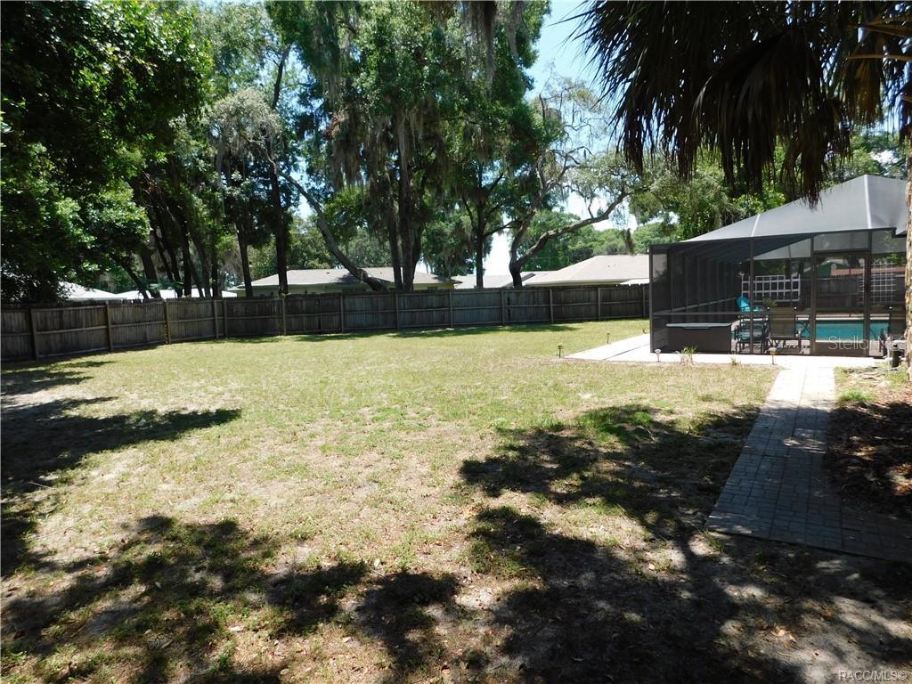 1104 E BLOOMFIELD DR, INVERNESS, FL, 34453