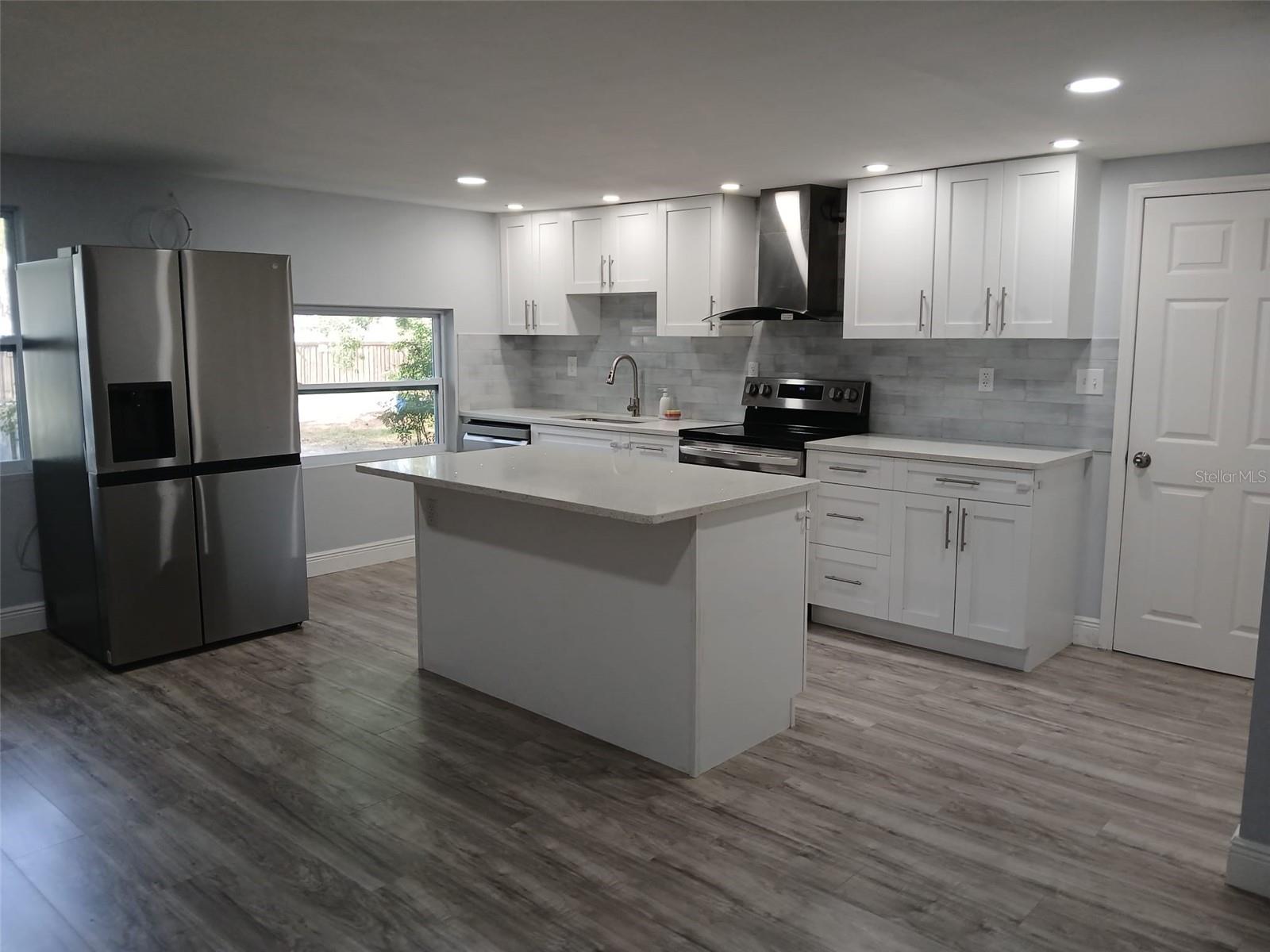 317 E 132ND AVE, TAMPA, FL, 33612