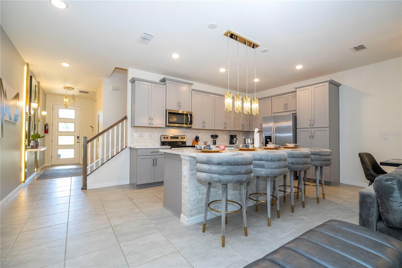 1692 TROPICAL PALMS CIR, KISSIMMEE, FL, 34747