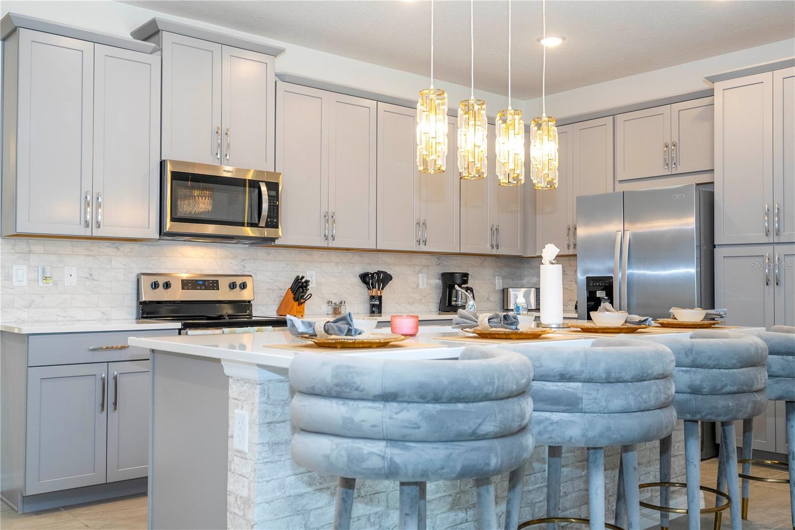 1692 TROPICAL PALMS CIR, KISSIMMEE, FL, 34747