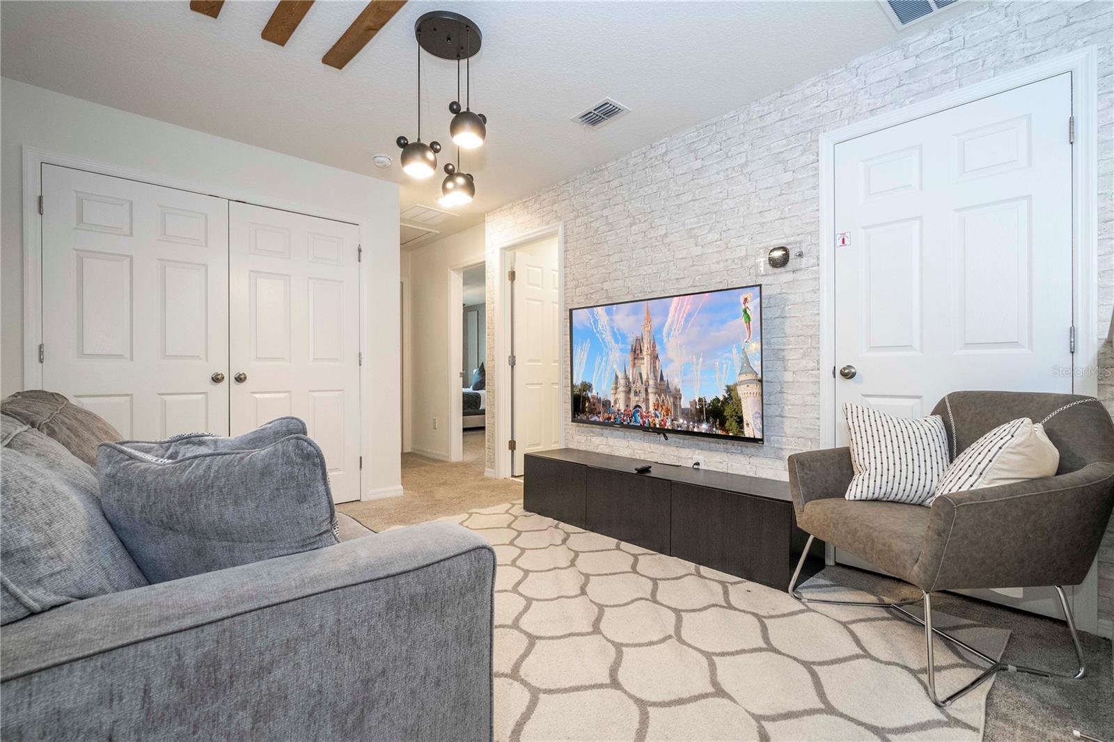 1692 TROPICAL PALMS CIR, KISSIMMEE, FL, 34747