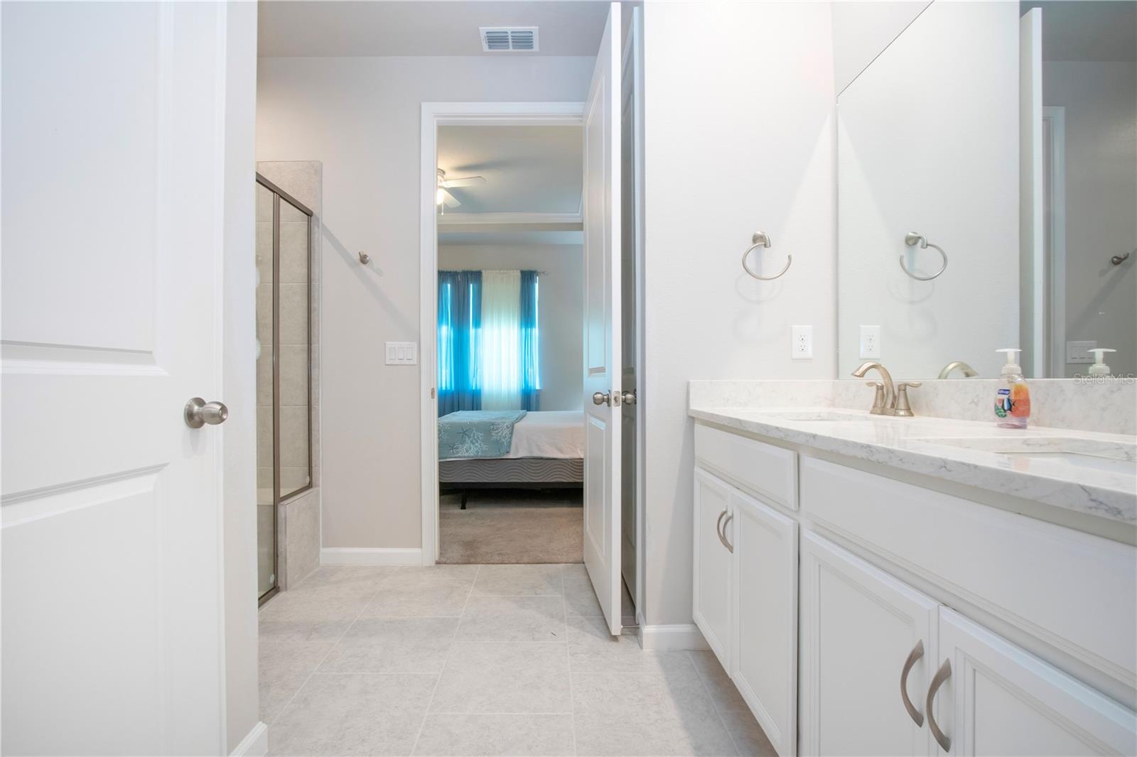 3747 LAUGHING DOVE AVE ##60/5, SUN CITY CENTER, FL, 33573
