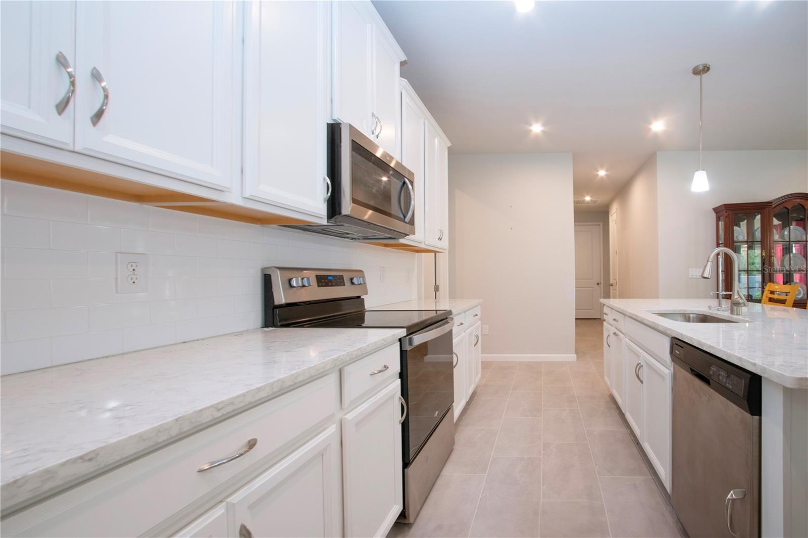 3747 LAUGHING DOVE AVE ##60/5, SUN CITY CENTER, FL, 33573