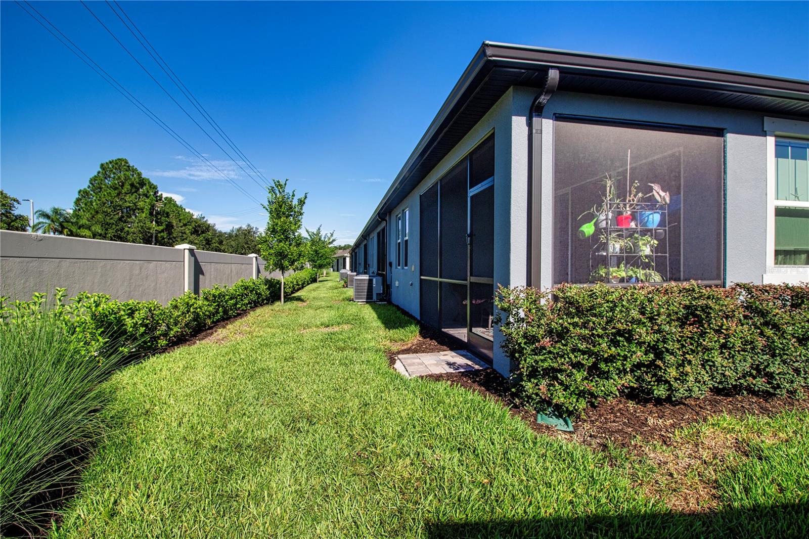 3747 LAUGHING DOVE AVE ##60/5, SUN CITY CENTER, FL, 33573