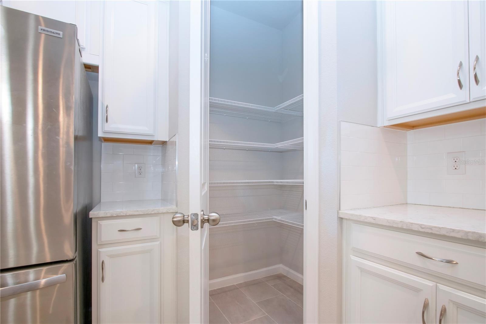 3747 LAUGHING DOVE AVE ##60/5, SUN CITY CENTER, FL, 33573