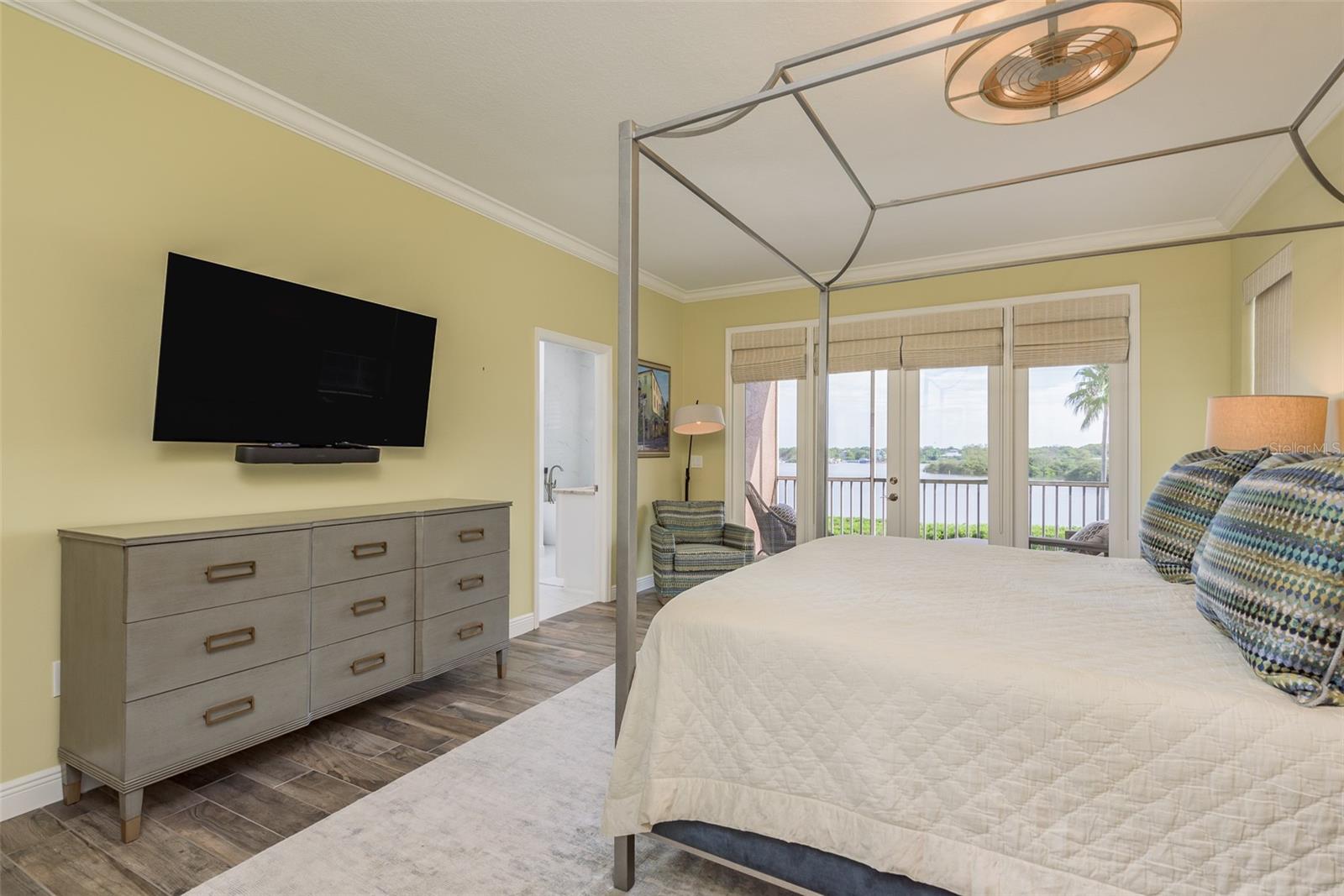 600 RESERVE LN, DUNEDIN, FL, 34698