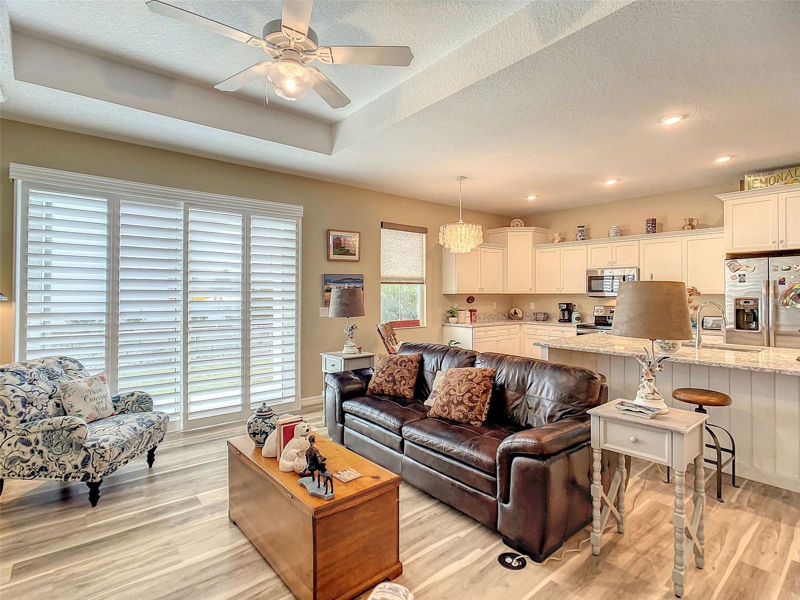 347 CONCH KEY LN, LADY LAKE, FL, 32159