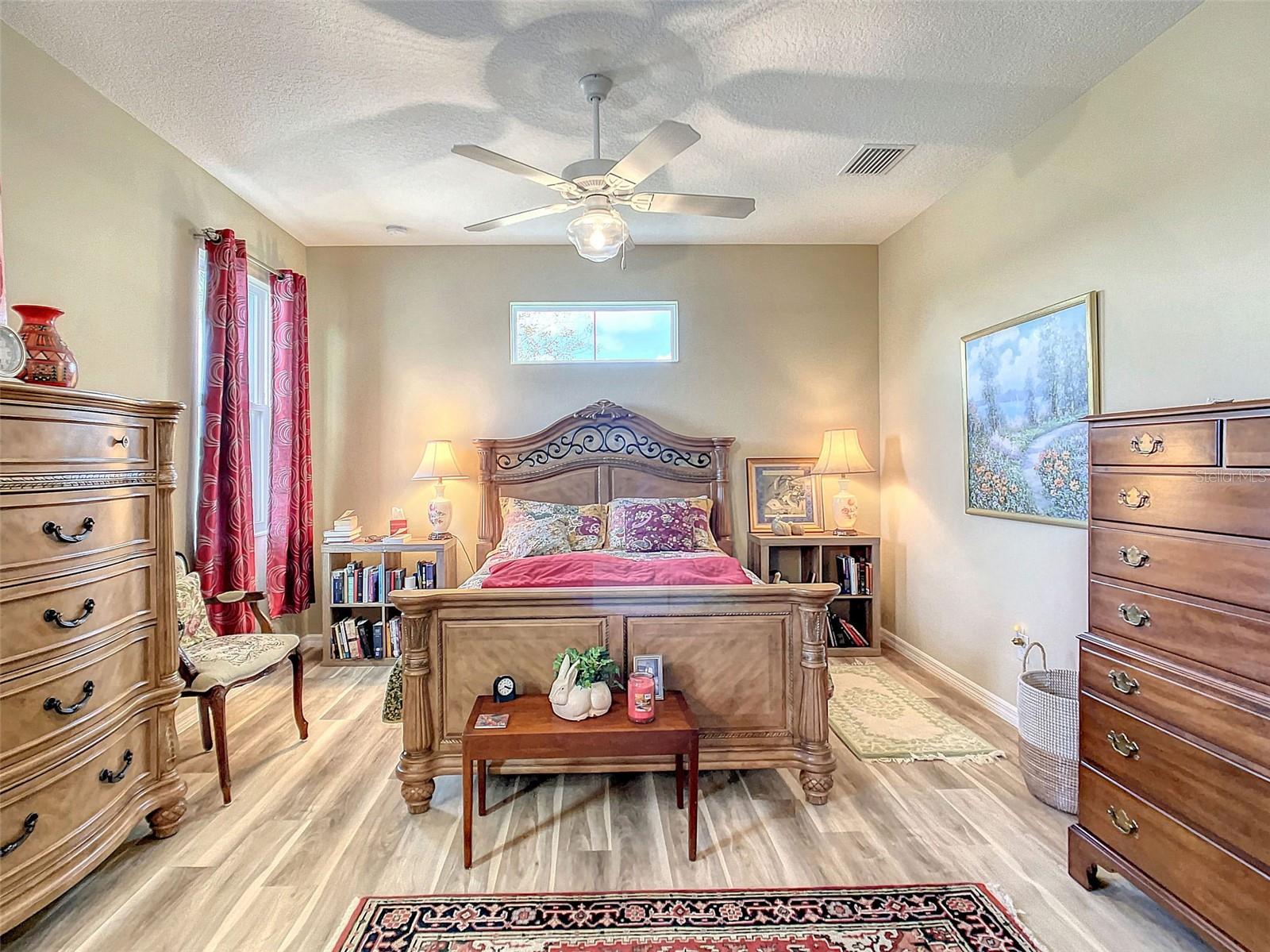 347 CONCH KEY LN, LADY LAKE, FL, 32159