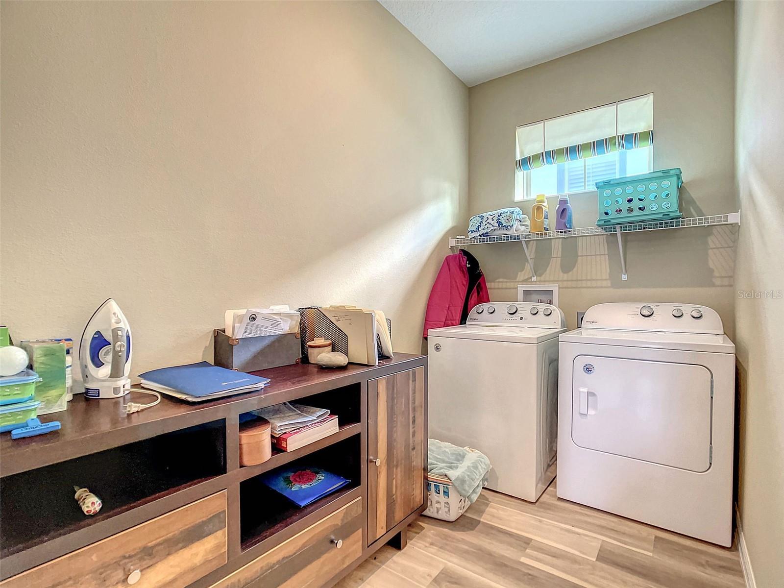 347 CONCH KEY LN, LADY LAKE, FL, 32159